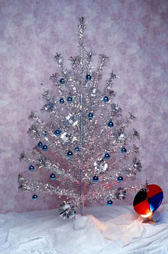 Xmastreealuminum